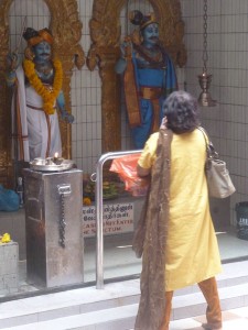 Prère à Rama, Little India